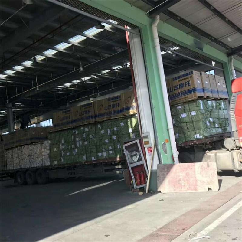 叠彩区隆子县：物流专线的高效货运之旅